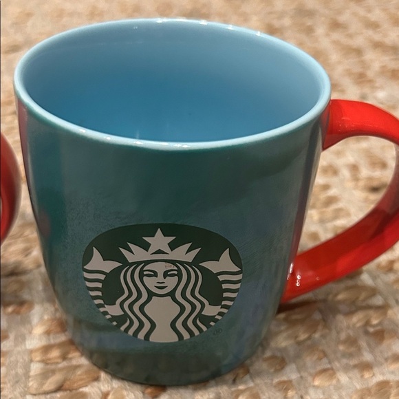 Starbucks Green and Red Mugs Set- Holiday collection 2024 - Picture 4 of 10